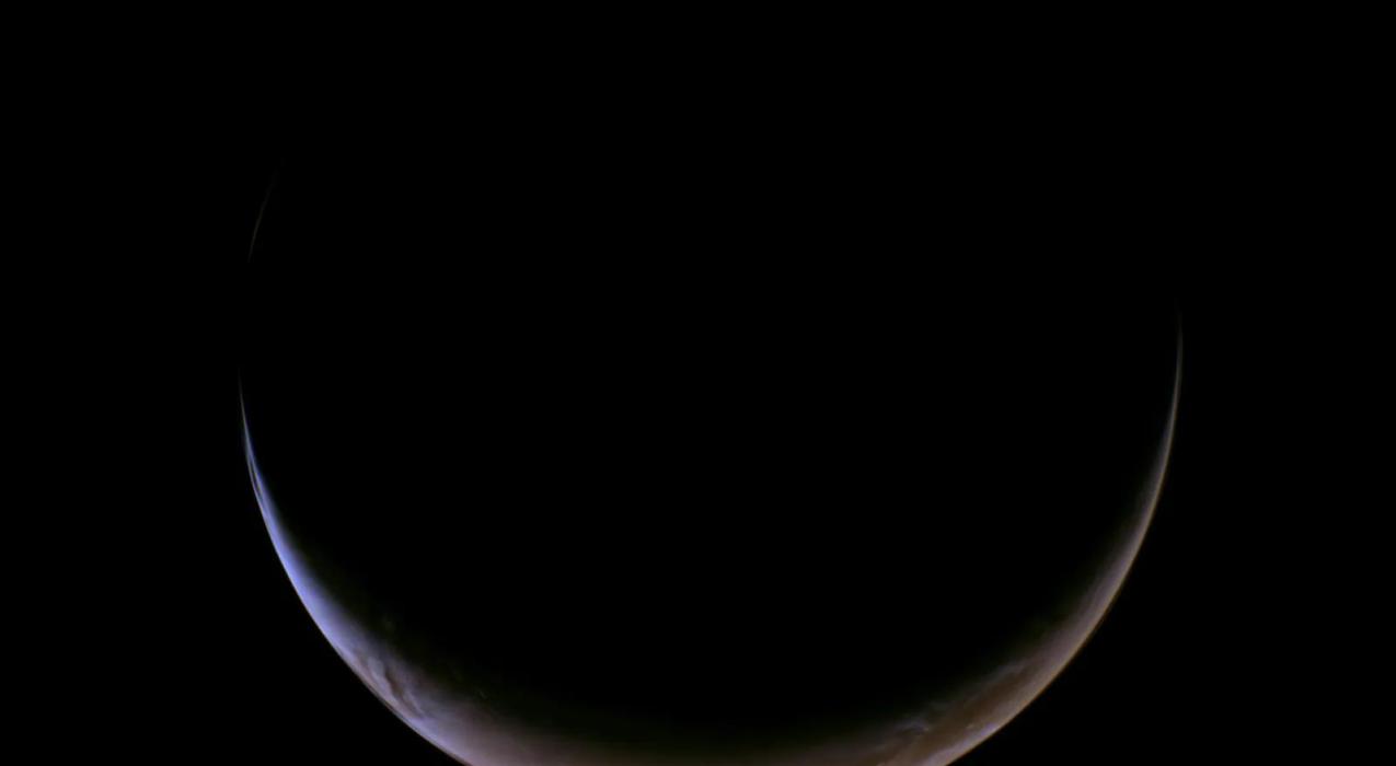 Тысячи снимков: космический зонд NASA Psyche успешно пролетел мимо Марса, нацелившись на металлический астероид