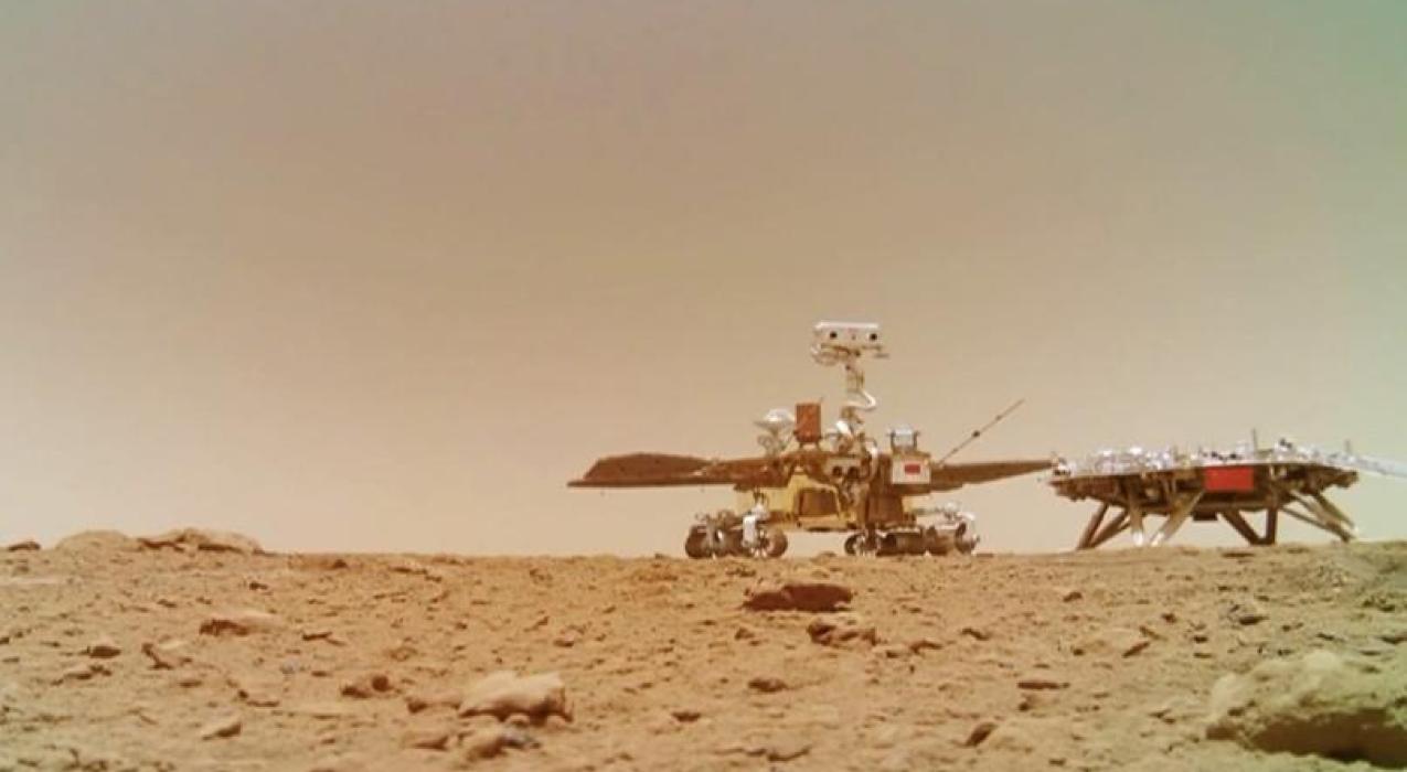 Китай планирует доставить образцы грунта с Марса раньше NASA