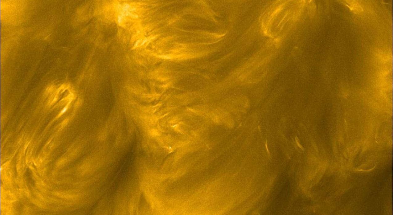 Ученые изучают влияние магнитных полей на солнечную корону