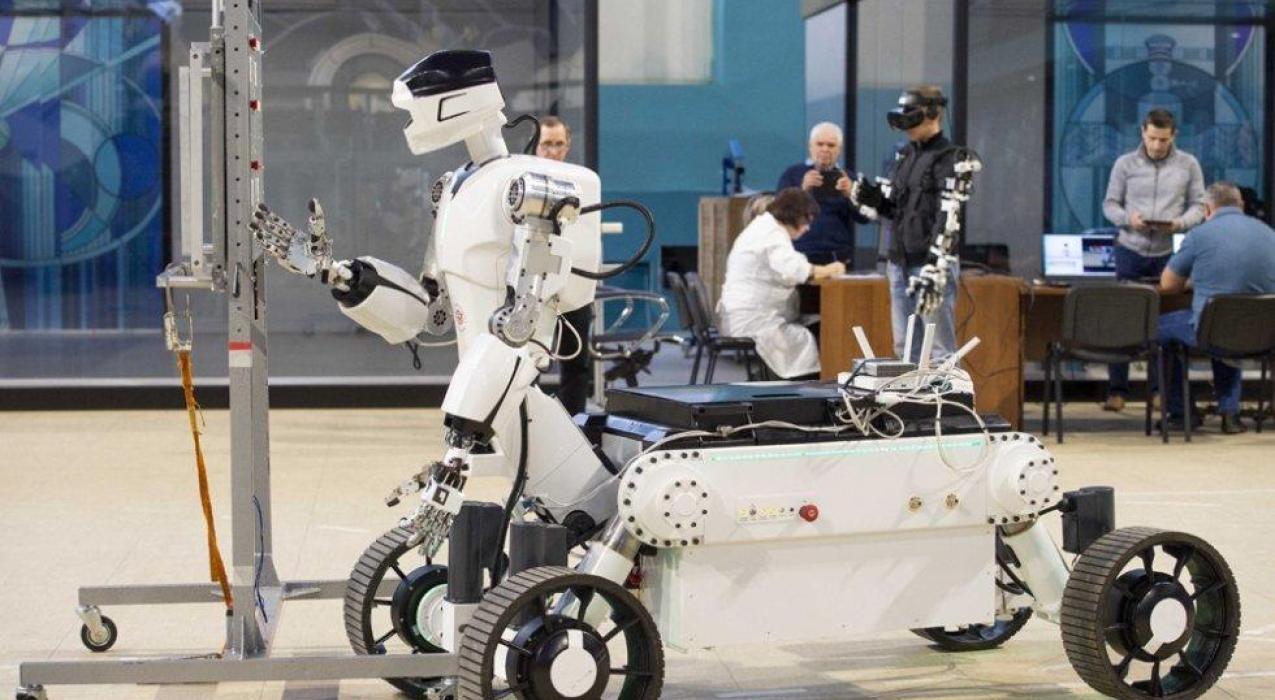 Новый магнитогорский андроид Марфа в этом году полетит на МКС