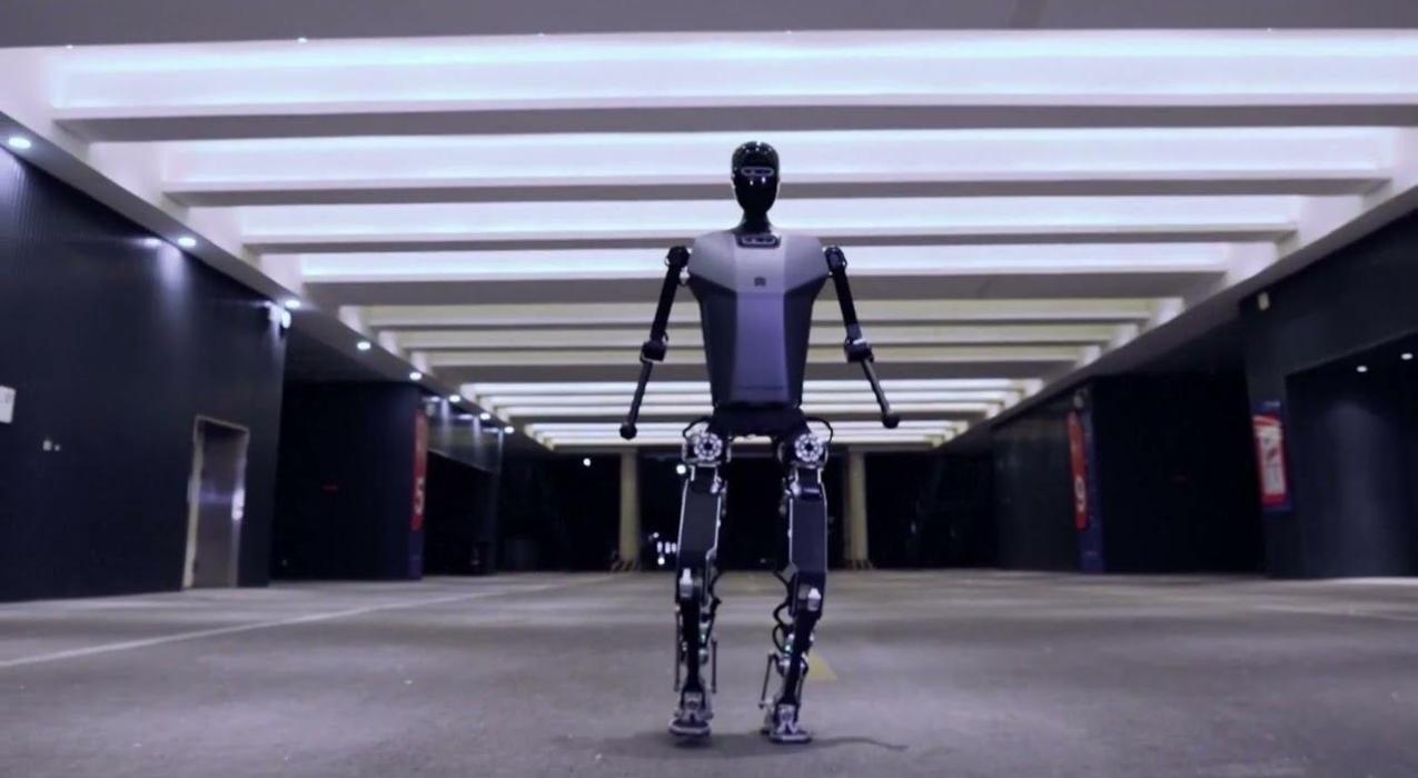 Китайский робот-гуманоид подключился к спутнику в ходе первого испытания