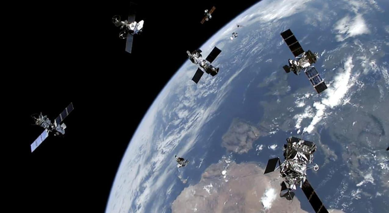 Россия обновит орбитальную группировку: к 2030 году запустят 8 новых спутников связи