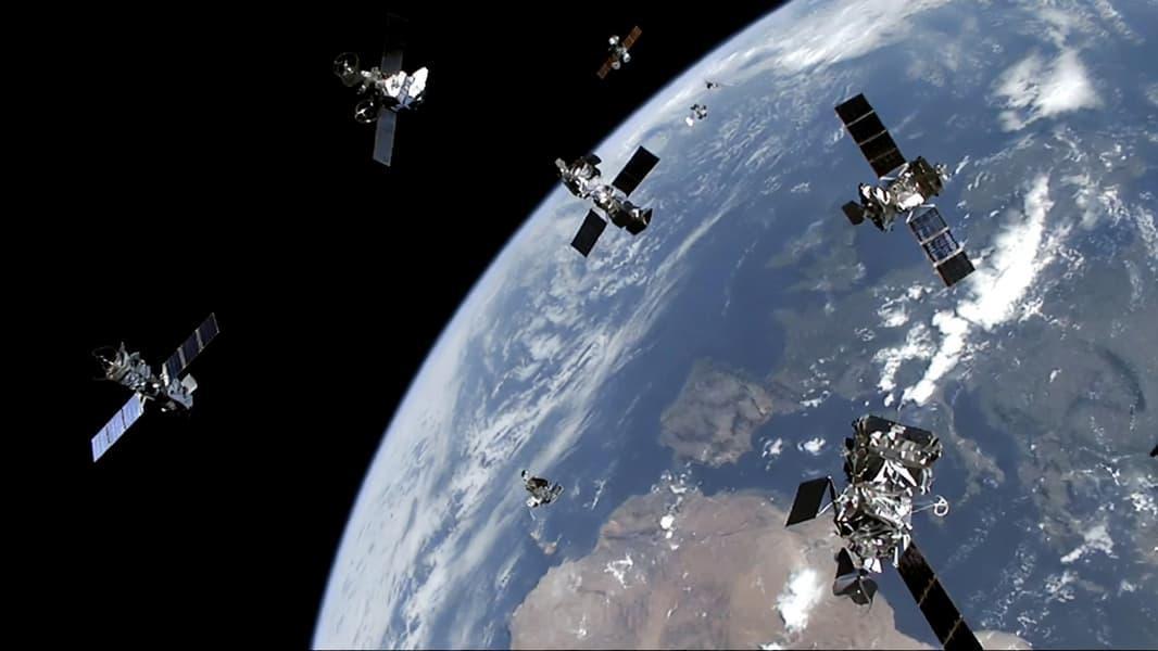 Россия обновит орбитальную группировку: к 2030 году запустят 8 новых спутников связи