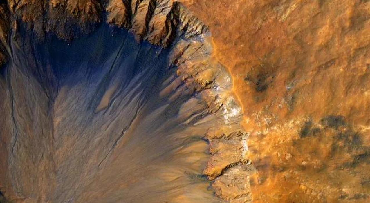 Планетологи предложили искать жизнь на Марсе в необычном месте