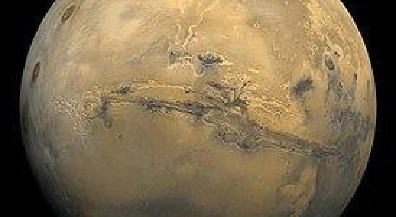 Китайские ученые, вероятно, нашли на Марсе побережье древнего океана