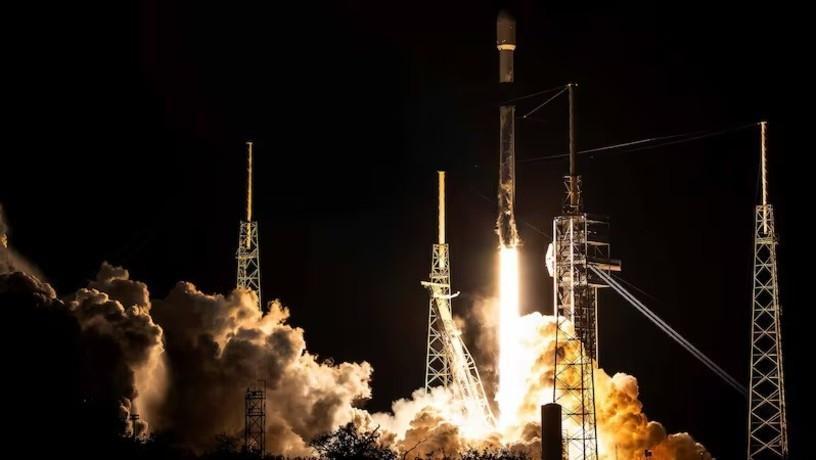 ОАЭ запустили на орбиту новый спутник связи