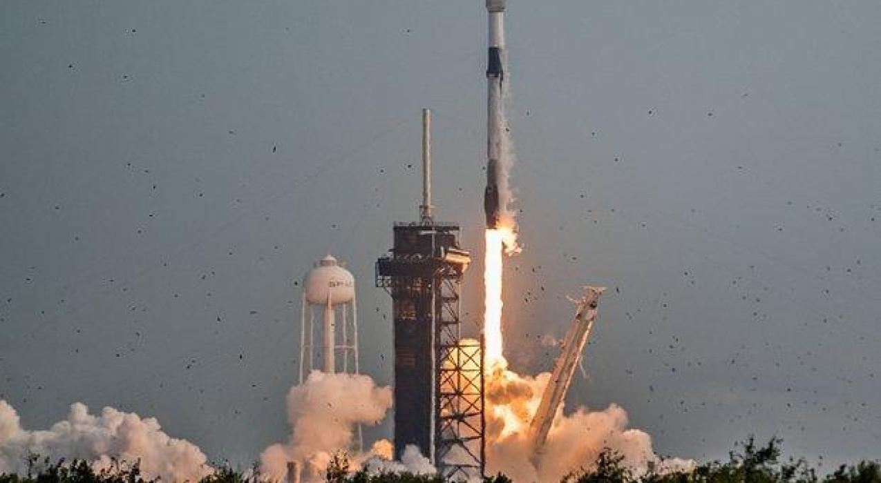 В США призвали отказаться от прямой конкуренции со SpaceX