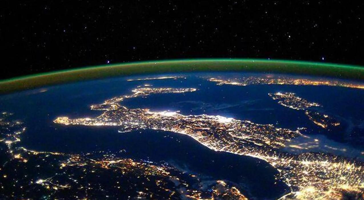 США опасаются, что Россия применит оружие в космосе, сообщил глава разведки