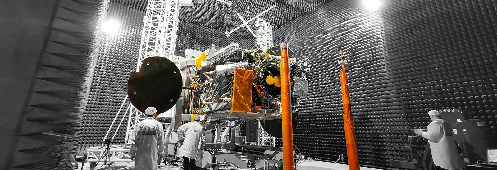 Для конвейерного производства спутников разработана новая платформа