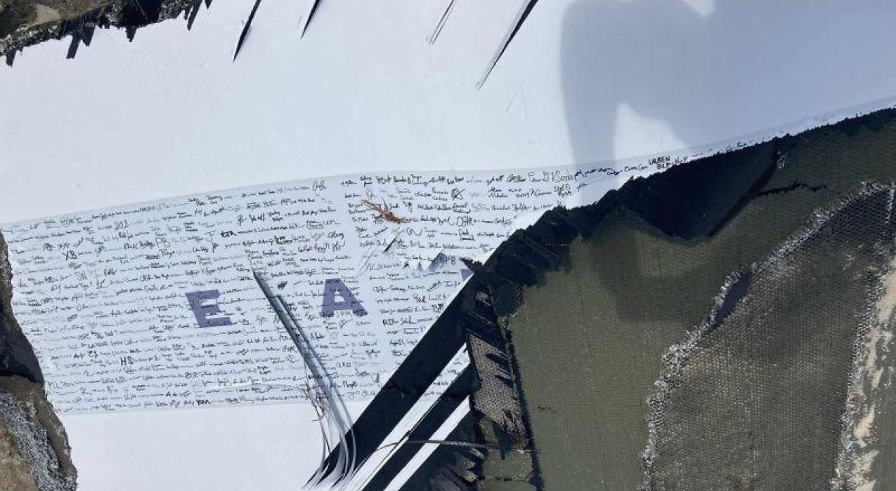 CNN- мусор от ракет SpaceX и Blue Origin нашли на Багамах и в Европе