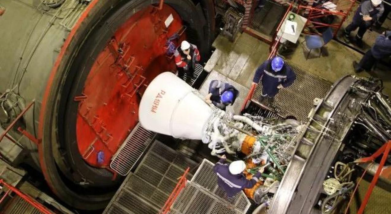 Стартовали испытания двигателя для тяжелой ракеты «Ангара-А5М»