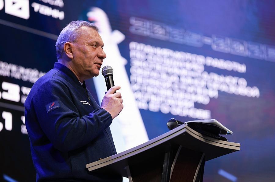 Юрий Борисов- в России стартует национальный проект по развитию многоспутниковой группировк