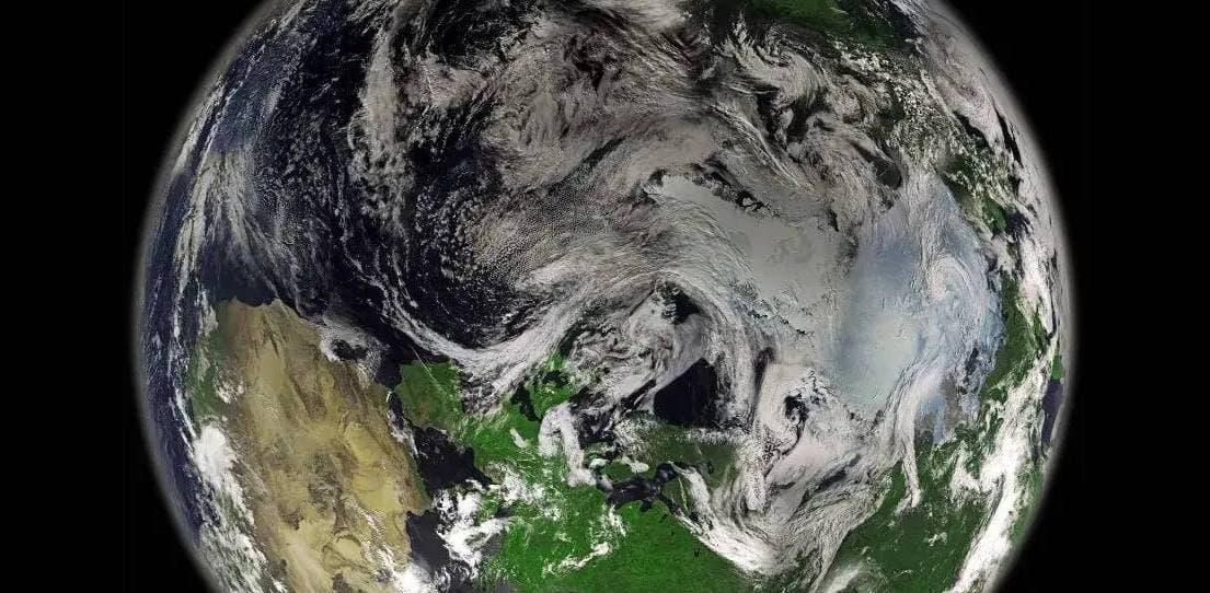 Космонавты приступили к тренировке на роботе-манипуляторе