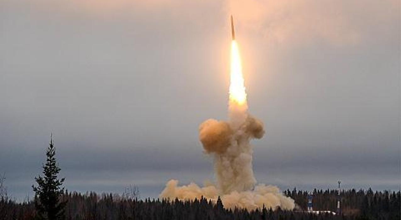 Ракету-носитель "Старт-1М" создают на базе МБР "Тополь-М"