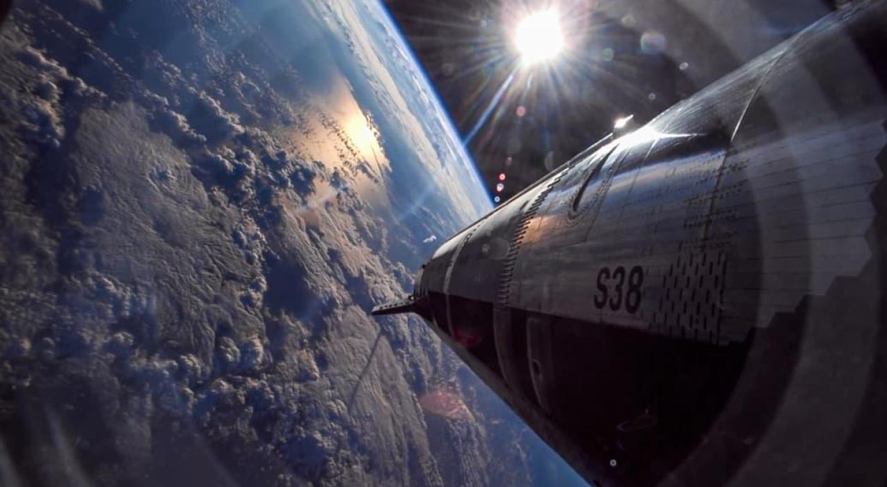 SpaceX поглотила xAI- новая мегакорпорация Илона Маска займется запуском дата-центров на орбиту и «экспансией во Вселенную»