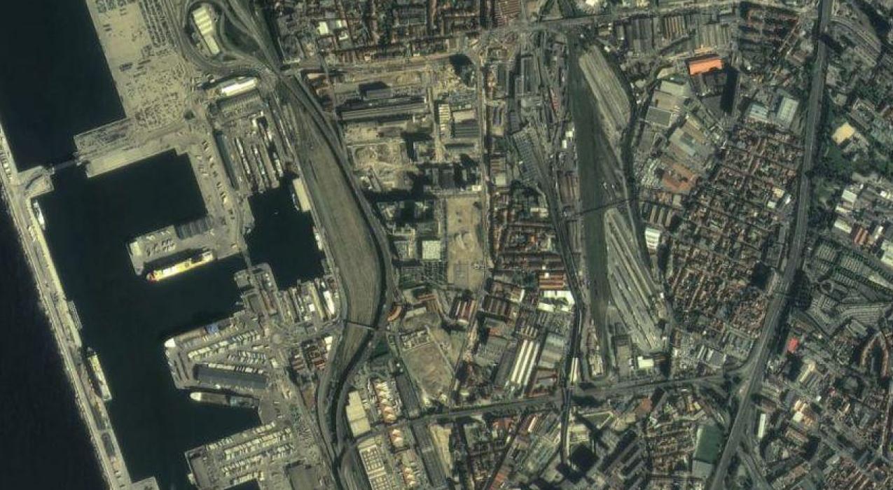 Первый запущенный с космодрома Восточный спутник отправился на "пенсию"