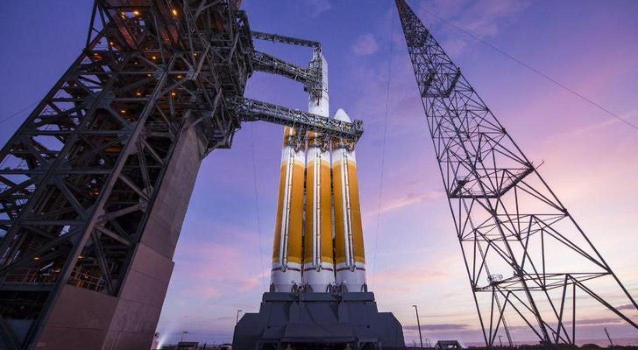 Тяжелая ракета Delta IV Heavy совершила последний полет
