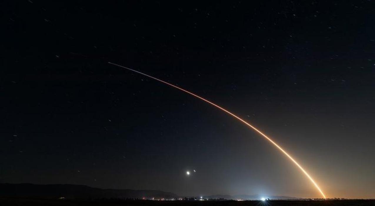 SpaceX создала спутниковую группировку для прямого подключения к смартфонам