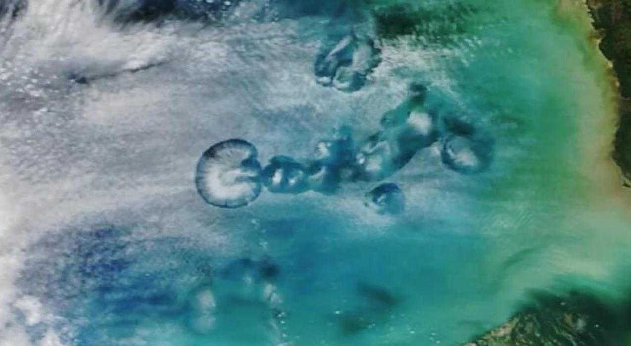 Спутник NASA прислал снимки загадочного явления на Земле