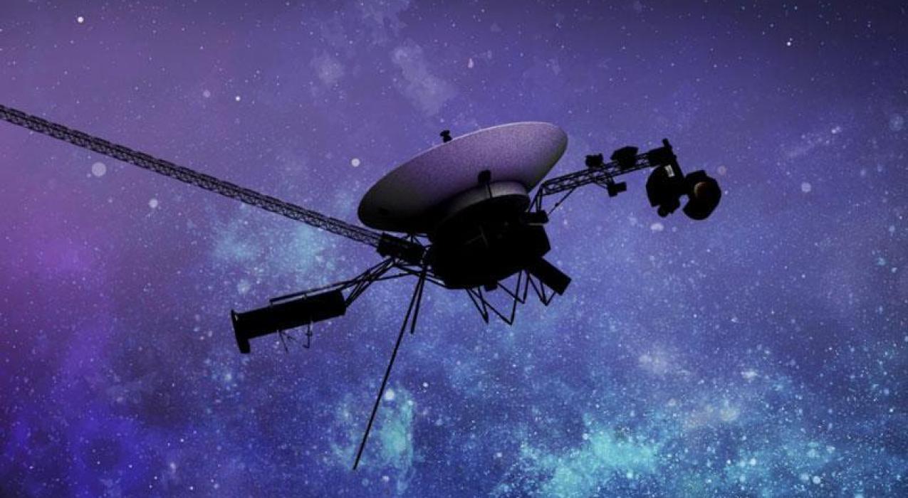 Древним «Вояджерам» подарили по году жизни — отключили по одному прибору на каждом